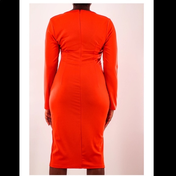 Great Escape Ruffle Dress - Picture 3 of 6